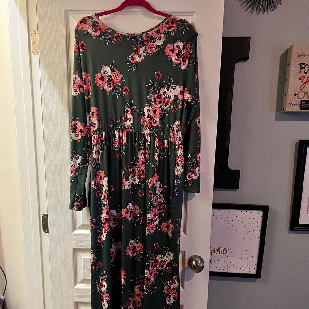 Long sleeve maxi dress